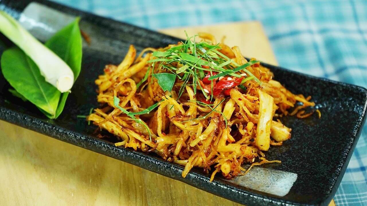 Cách làm khô gà lá chanh ngon hết sẩy 35 Cách làm khô gà lá chanh ngon hết sẩy 7