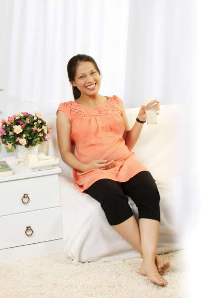 Cẩn thận kẻo thai nhi nhẹ cân nhé mẹ 33 Can than keo be nhe can