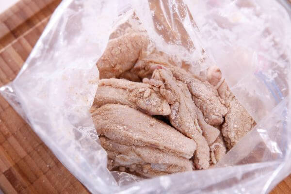 Cánh gà nướng ngũ vị hương thơm phức khiến cả nhà đều mê 52 Cánh gà nướng ngũ vị hương thơm phức khiến cả nhà đều mê 24