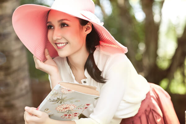 Chăm sóc tóc duỗi, nhuộm mùa hè phải ghi nhớ 6 điều này 35 tranh-tiep-xuc-anh-nang