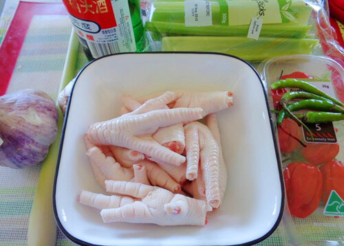 Chân gà ngâm sả ớt cực ngon 41 Chân gà ngâm sả ớt cực ngon 13