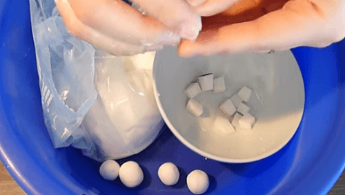 Chè bột lọc hai màu, món ngon cho cả nhà xích lại gần nhau 48 Chè bột lọc hai màu, món ngon cho cả nhà xích lại gần nhau 20