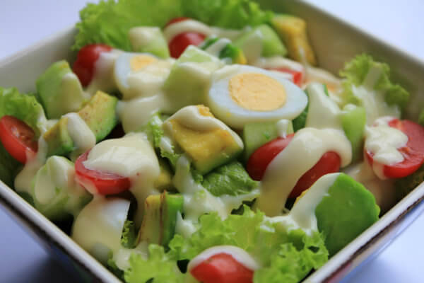 Chế độ dinh dưỡng cung cấp năng lượng cho mẹ sau sinh 38 Trứng
