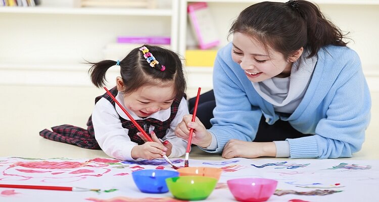 người bạn đồng hành của con