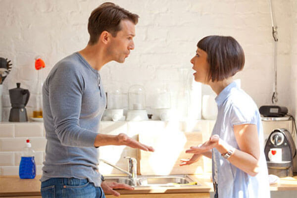 Chồng sẽ giật mình khi biết vợ muốn được quan tâm và chia sẻ nhiều hơn là... vì tiền 34 chong-se-giat-minh-khi-biet-vo-muon-duoc-quan-tam-va-chia-se-nhieu-hon-la-vi-tien