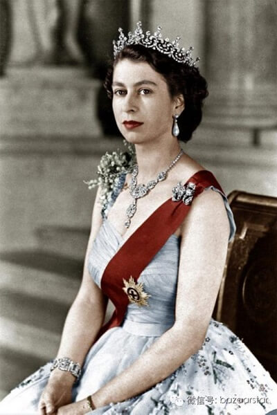 Chuyện tình 70 năm của chàng hộ vệ trung thành với nữ hoàng Elizabeth 41 Chuyện tình 70 năm của chàng hộ vệ trung thành với nữ hoàng Elizabeth 13