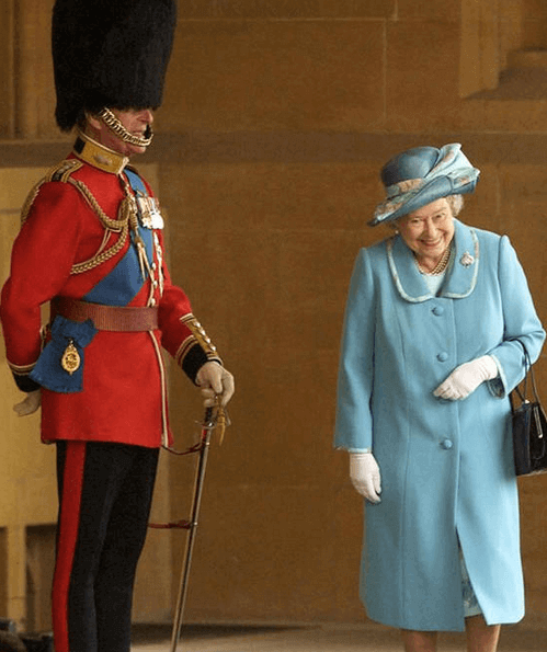 Chuyện tình 70 năm của chàng hộ vệ trung thành với nữ hoàng Elizabeth 42 Chuyện tình 70 năm của chàng hộ vệ trung thành với nữ hoàng Elizabeth 14