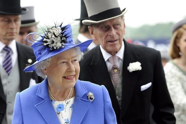Chuyện tình 70 năm của chàng hộ vệ trung thành với nữ hoàng Elizabeth 44 Chuyện tình 70 năm của chàng hộ vệ trung thành với nữ hoàng Elizabeth 16