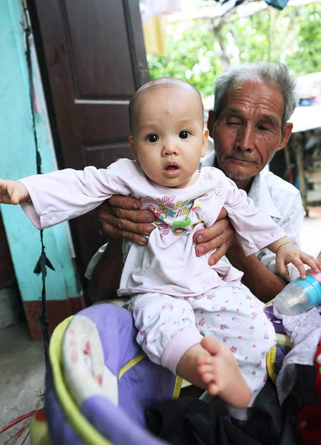 Chuyện tình cảm động của cặp đôi lệch nhau 43 tuổi ở Hà Nam 38 Chuyện tình cảm động của cặp đôi lệch nhau 43 tuổi ở Hà Nam 10