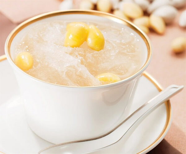 Có nên cho bé uống nước yến? 35 co-nen-cho-be-uong-nuoc-yen