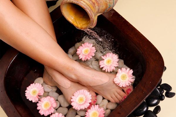 Công thức dưỡng ẩm chân tại nhà đẹp như ở Spa 35 Công thức dưỡng ẩm chân tại nhà đẹp như ở Spa 7