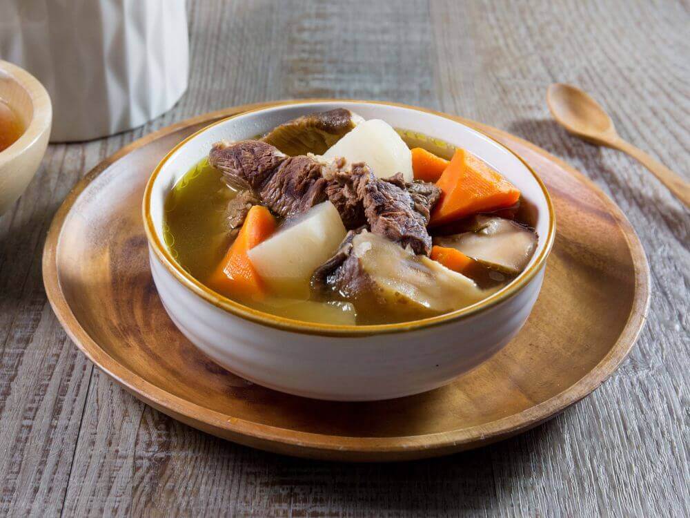Củ cải trắng hầm thịt bò, món ăn giàu sắt cho bầu 44 Củ cải trắng hầm thịt bò
