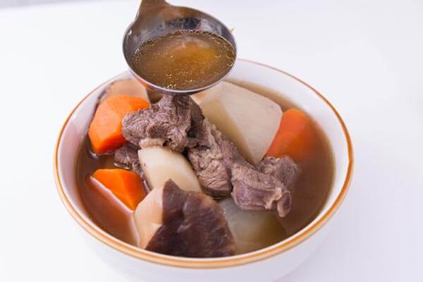 Củ cải trắng hầm thịt bò, món ăn giàu sắt cho bầu 55 Củ cải trắng hầm thịt bò 8