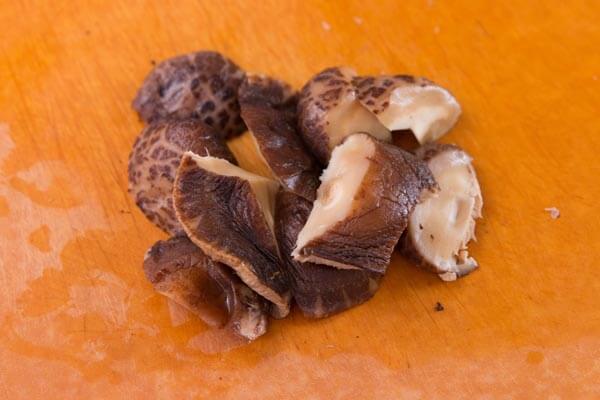 Củ cải trắng hầm thịt bò, món ăn giàu sắt cho bầu 48 Củ cải trắng hầm thịt bò 2