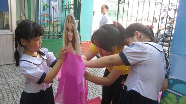 Cùng nhìn lại những khoảnh khắc đáng yêu trong chương trình "Khởi động mùa hè cùng tiNi" 42 Cùng nhìn lại những khoảnh khắc đáng yêu trong chương trình "Khởi động mùa hè cùng tiNi" 23