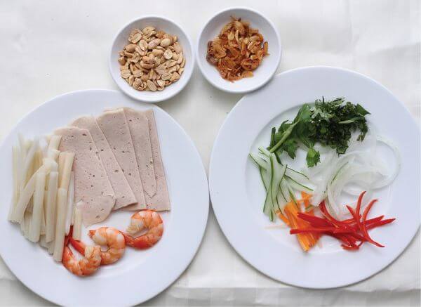 Cuối tuần đổi vị với 2 món ngon miệng, lạ mắt 41 goi cuon hanh huong