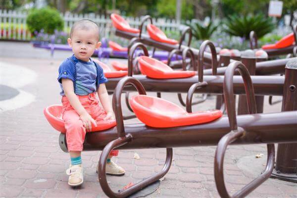 da-tim-duoc-chu-nhan-cua-giai-be-duoc-kiss-nhieu-nhat-thang-5