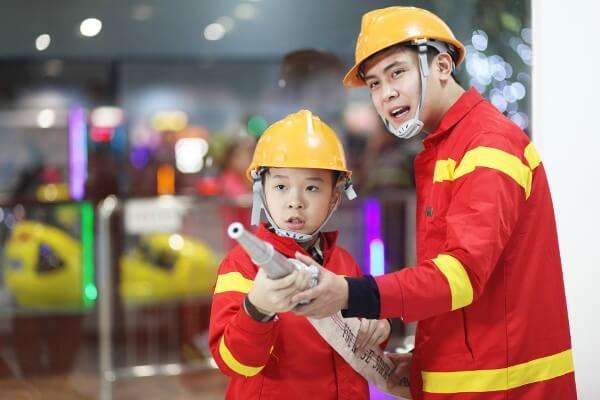 Dạy trẻ kỹ năng thoát hiểm 7