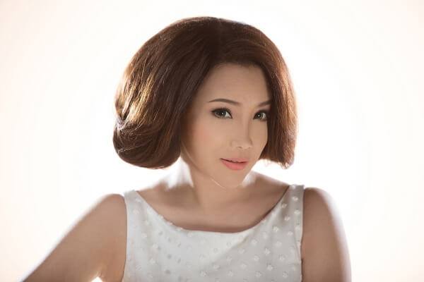 Điểm tên những ngôi sao tuổi thân nổi tiếng trong làng showbiz Việt 26