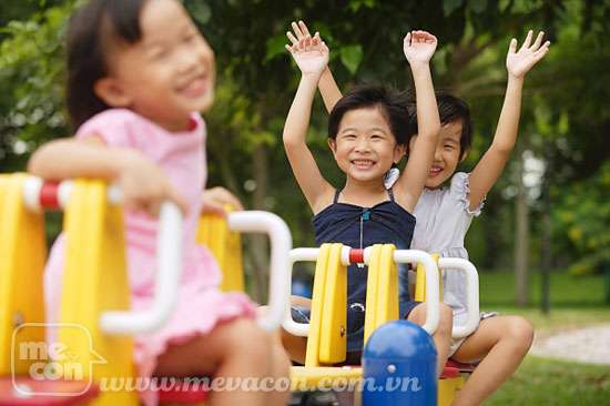 Dinh dưỡng cho từng cột mốc phát triển của con 35 Dutch laydy