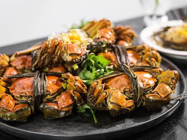 Đổi vị với cua hấp bia thơm lừng tuyệt ngon! 52 cua hap bia