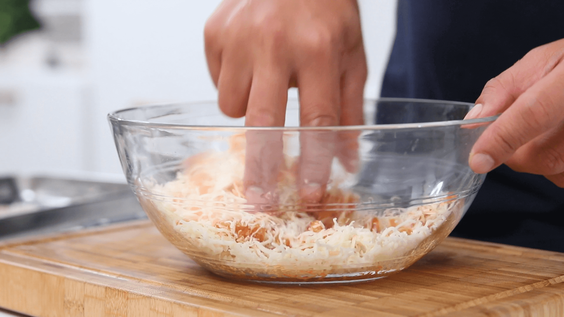 Đổi vị với món đậu hũ nhồi tôm, kim chi và phô mai giòn rụm 51 Đổi vị với món đậu hũ nhồi tôm, kim chi và phô mai giòn rụm 23