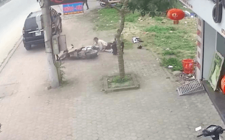 Đừng để tính mạng trẻ bị đe dọa vì lỗi bất cẩn của cha mẹ 12