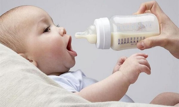 Duy trì nguồn sữa, vắt và bảo quản sữa đúng cách cho bà mẹ công sở 34 Duy trì nguồn sữa, vắt và bảo quản sữa đúng cách cho bà mẹ công sở 5