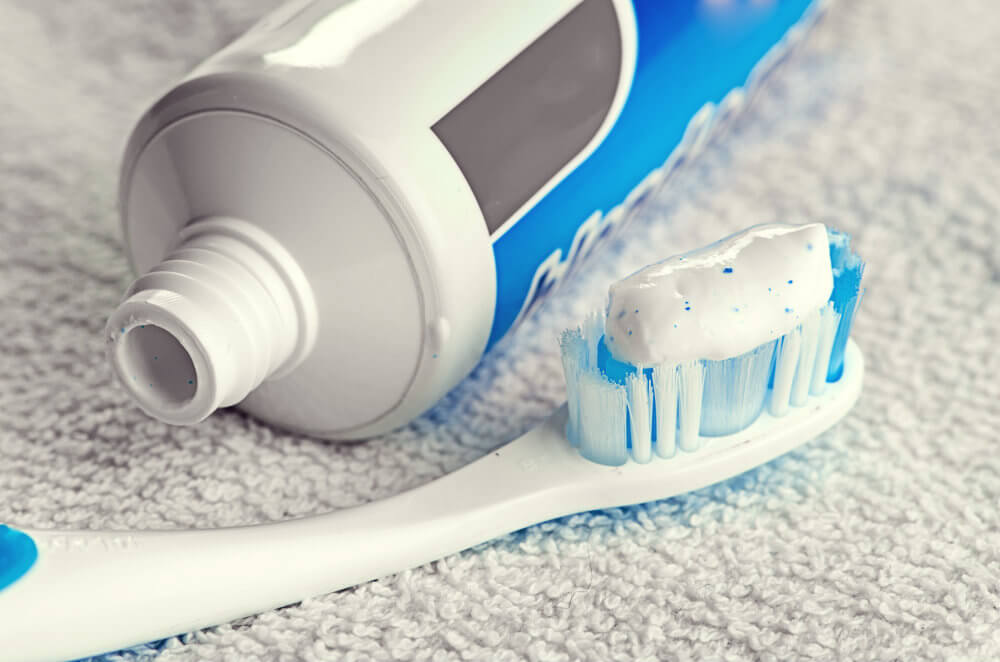 Florua trong kem đánh răng và nước sinh hoạt: Lợi hay hại? 36 flo-rua