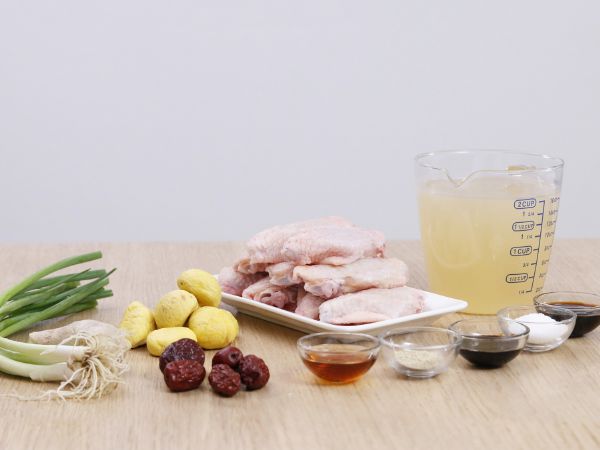 Gà hầm hạt dẻ thơm bùi ngon tuyệt 43 canh ga ham