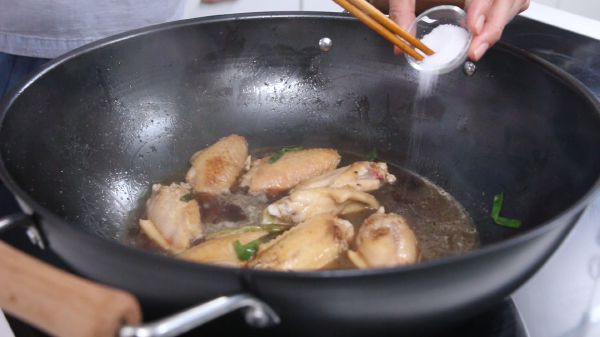 Gà hầm hạt dẻ thơm bùi ngon tuyệt 49 canh ga ham 6