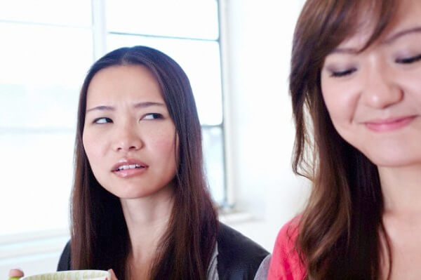 "Giặc bên Ngô không bằng bà cô bên chồng" 35 giac-ben-ngo-khong-bang-ba-co-ben-chong