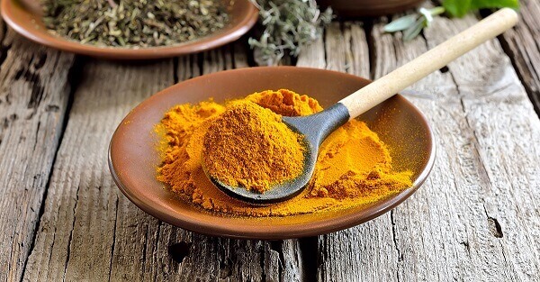 Giải quyết từ A-Z các vấn đề về da chỉ bằng một nắm gia vị nhà nào cũng có 7