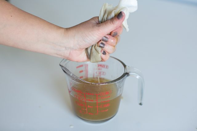 Giúp tóc mềm mượt và mi dài cong vút bằng dầu dưỡng thiên nhiên tự làm 46 Giúp tóc mềm mượt và mi dài cong vút bằng dầu dưỡng thiên nhiên tự làm 18