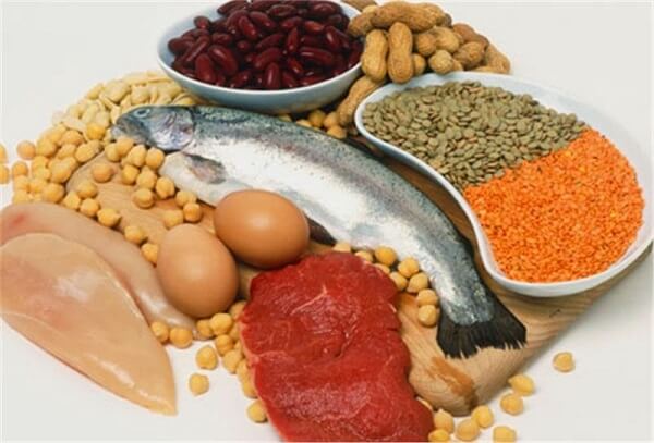 giup-tre-bot-hung-hang-bang-cach-bo-sung-axit-beo-omega-3