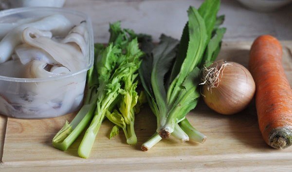 Gỏi mực rong biển ngọt mát giải nhiệt mùa nóng 45 goi-muc-rong-bien-ngot-mat-giai-nhiet-mua-nong