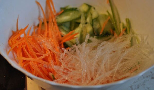 Gỏi mực rong biển ngọt mát giải nhiệt mùa nóng 55 goi-muc-rong-bien-ngot-mat-giai-nhiet-mua-nong