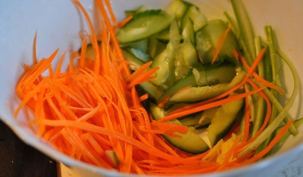 Gỏi mực rong biển ngọt mát giải nhiệt mùa nóng 54 goi-muc-rong-bien-ngot-mat-giai-nhiet-mua-nong