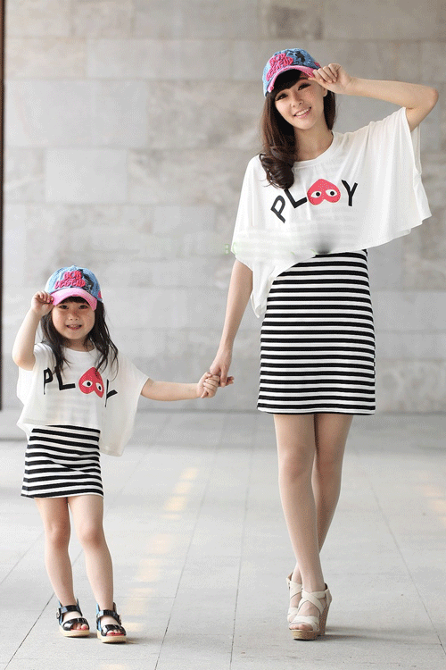 Gợi ý style xuống phố sành điệu cho mẹ và bé ngày hè 49 nang-dong