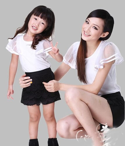 Gợi ý style xuống phố sành điệu cho mẹ và bé ngày hè 54 quan-shrot