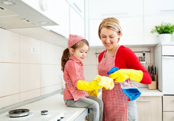 Hãy để các con làm việc nhà từ bé 35 hay-de-cac-con-lam-viec-nha-tu-be