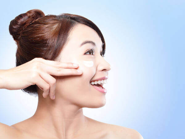 Hô biến đôi má mũm mĩm thành khuôn mặt thon gọn chỉ với 7 bài tập đơn giản này 42 Hô biến đôi má mũm mĩm thành khuôn mặt thon gọn chỉ với 7 bài tập đơn giản này 14