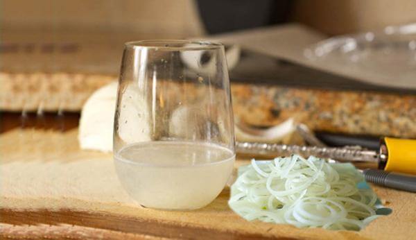 "Hô biến" lông mày thưa đậm dày hơn bằng phương pháp tự nhiên 39 nuoc-ep