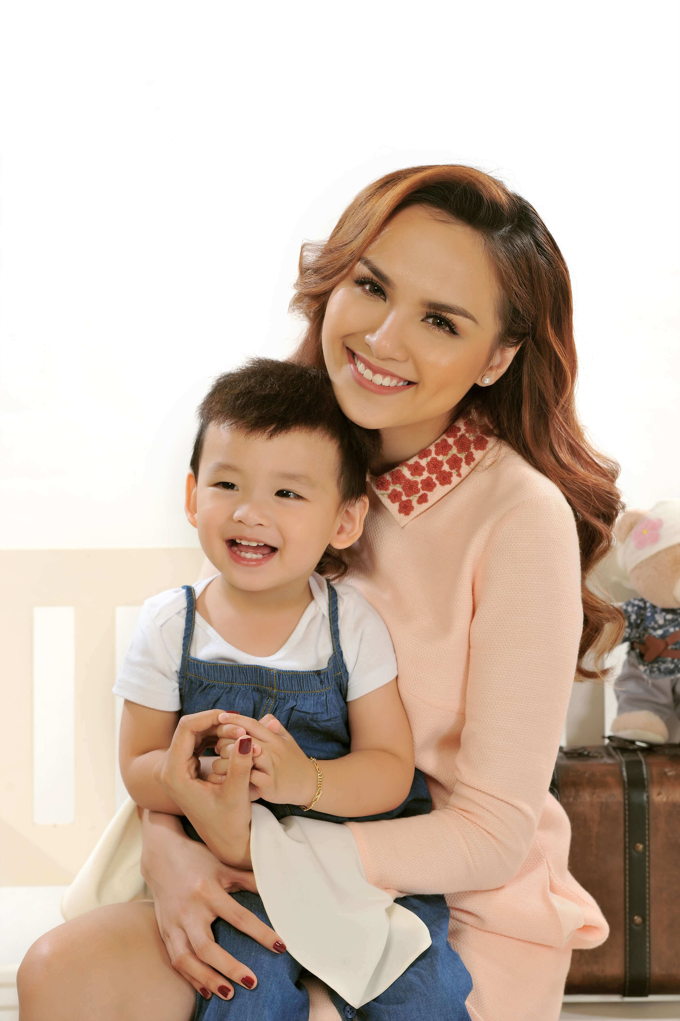 Hoa hậu Diễm Hương, bà mẹ chỉn chu của showbiz Việt 39 Hoa hậu Diễm Hương, bà mẹ chỉn chu của showbiz Việt 11