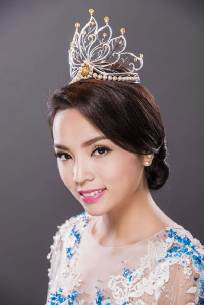 Hoa tai ngọc trai hút khách dịp Tết 35 hoa-tai-ngoc-trai-hut-khach-dip-tet