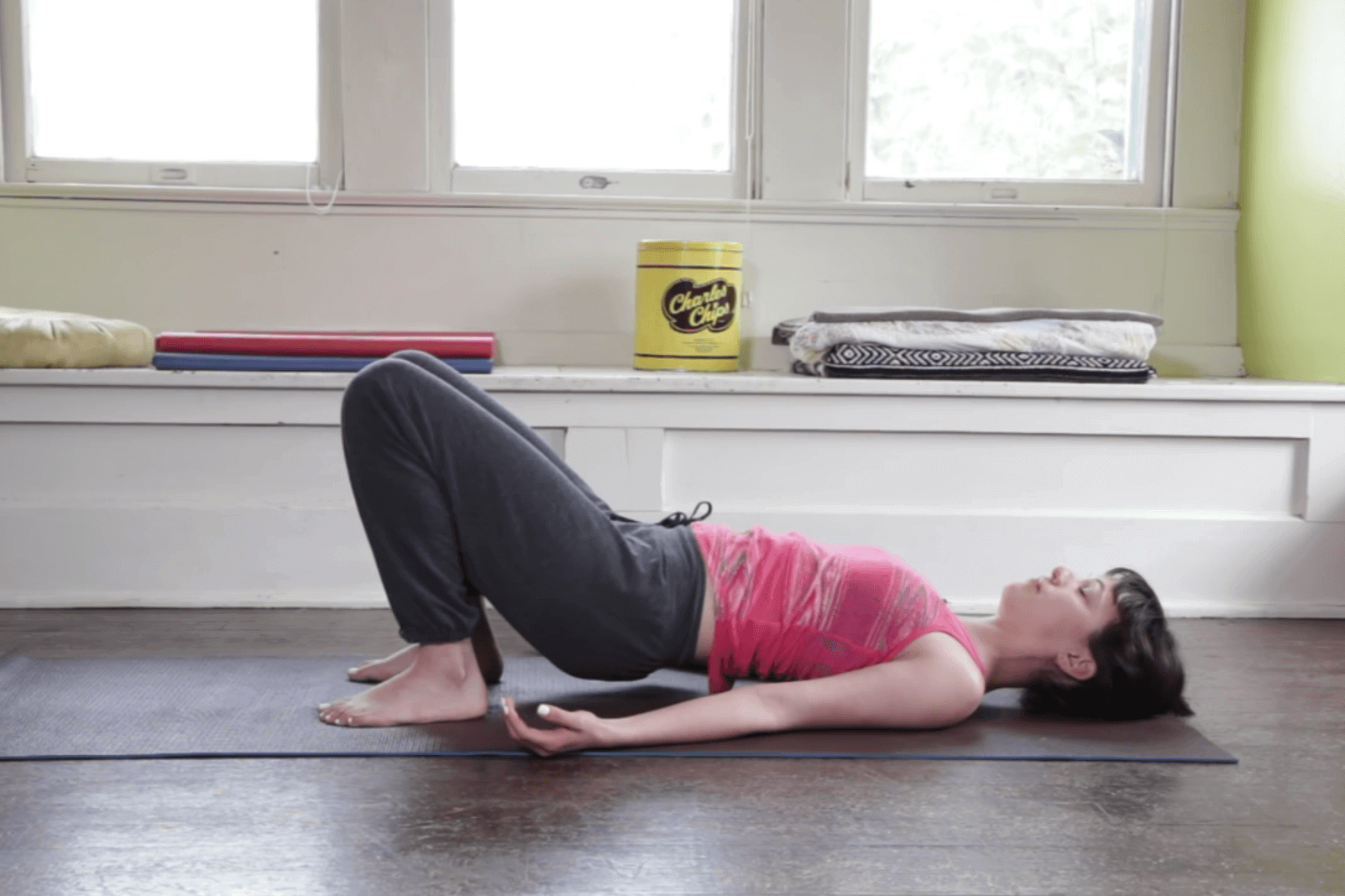 Hướng dẫn 10 tư thế yoga giúp tăng khả năng thụ thai 103 ha-xuong