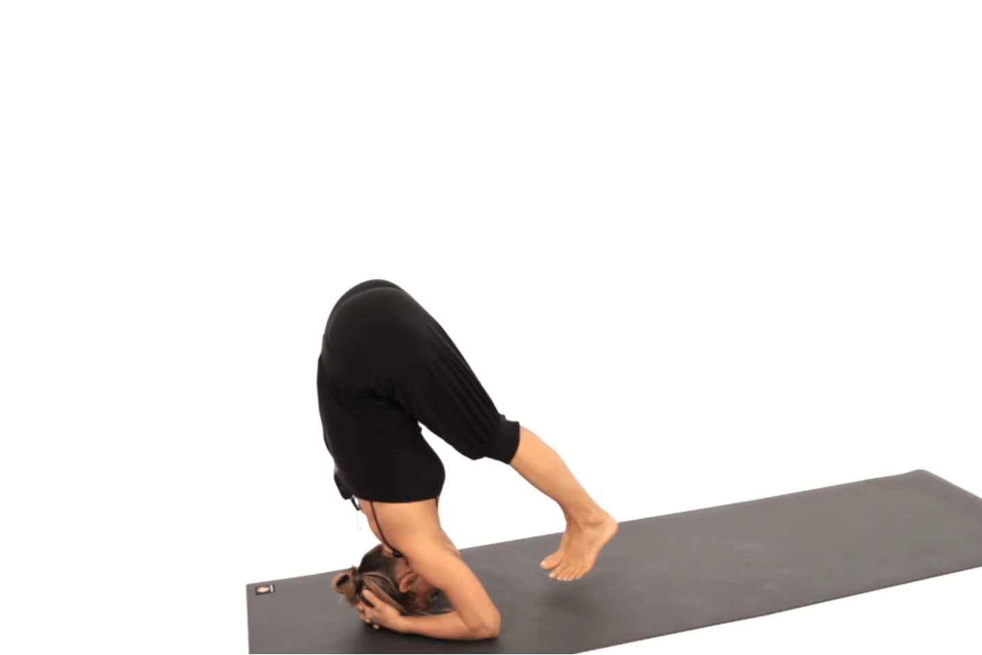 Hướng dẫn 10 tư thế yoga giúp tăng khả năng thụ thai 138 ha-xuong-tu-tu