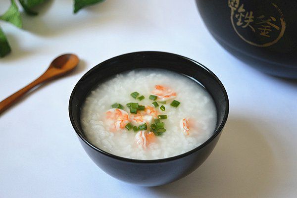 Hướng dẫn cách nấu cháo tôm cho trẻ mau khỏi bệnh 18