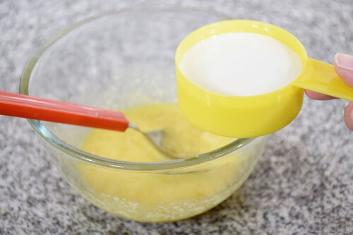 Hướng dẫn làm bánh Pudding chanh chua béo 49 huong-dan-lam-banh-pudding-chanh-chua-beo
