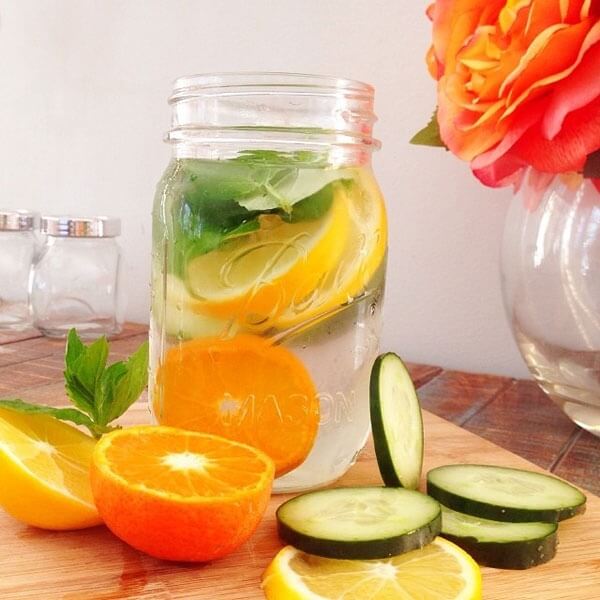 Làm nhanh 5 loại nước detox giải nhiệt ngày hè nào, mẹ ơi 50 nuoc